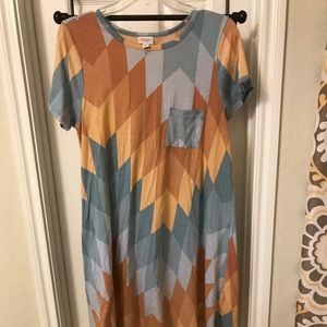 Lularoe Carly dress